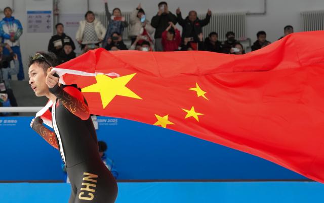 华体会hth注册-亚冬会速滑中国队狂揽11金 宁忠岩高亭宇成三冠王