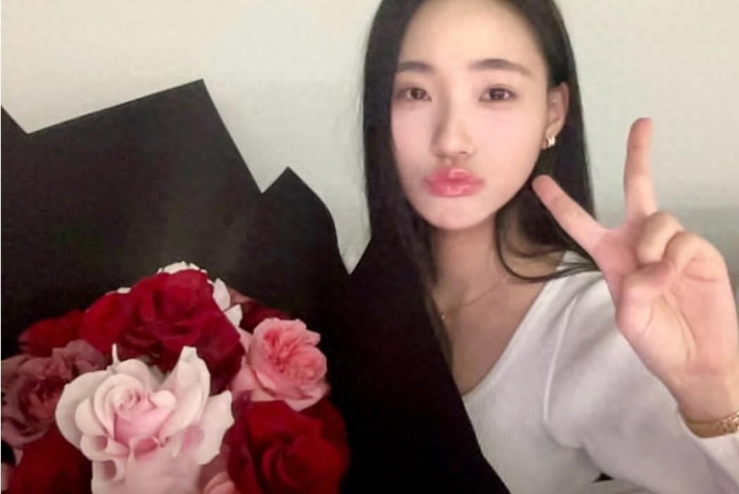 华体会app登录-小S二女儿首次公开秀恩爱，男友曾陪游越南海岛，恋情有迹可循