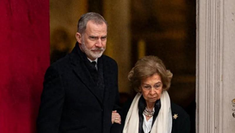 华体会app登录-西班牙太后：丈夫花心，儿媳强势，妹妹终身未婚陪伴了她很多年